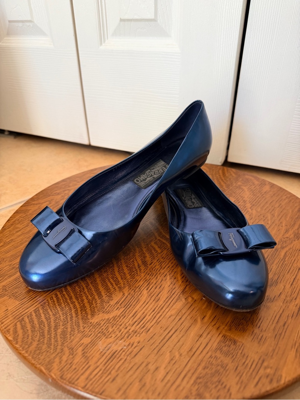 Salvatore Ferragamo Navy Patent Leather Vara Bow Flats - Size 10